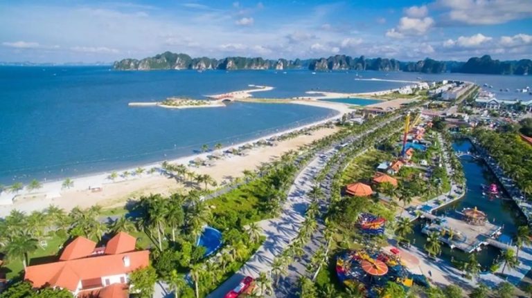 Quảng Ninh có gì chơi? 20 địa điểm du lịch, check in siêu HOT
