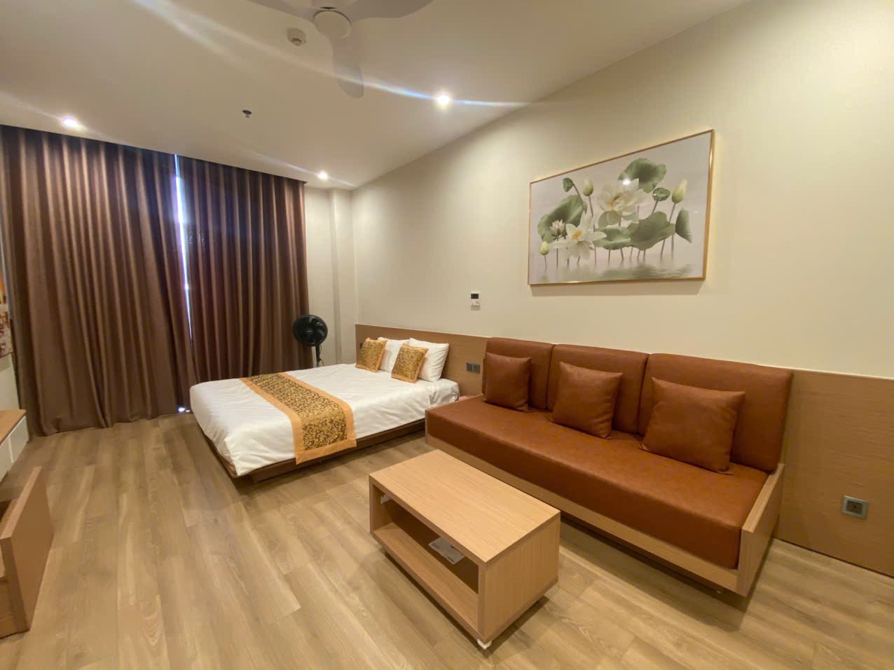 Căn hộ Studio ICON40 Hạ Long